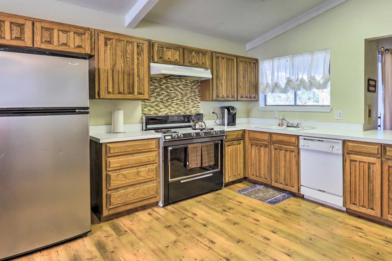 Granbury Getaway With Lake Views 2 Mi To Downtown! Bagian luar foto