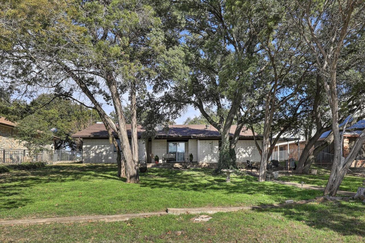 Granbury Getaway With Lake Views 2 Mi To Downtown! Bagian luar foto