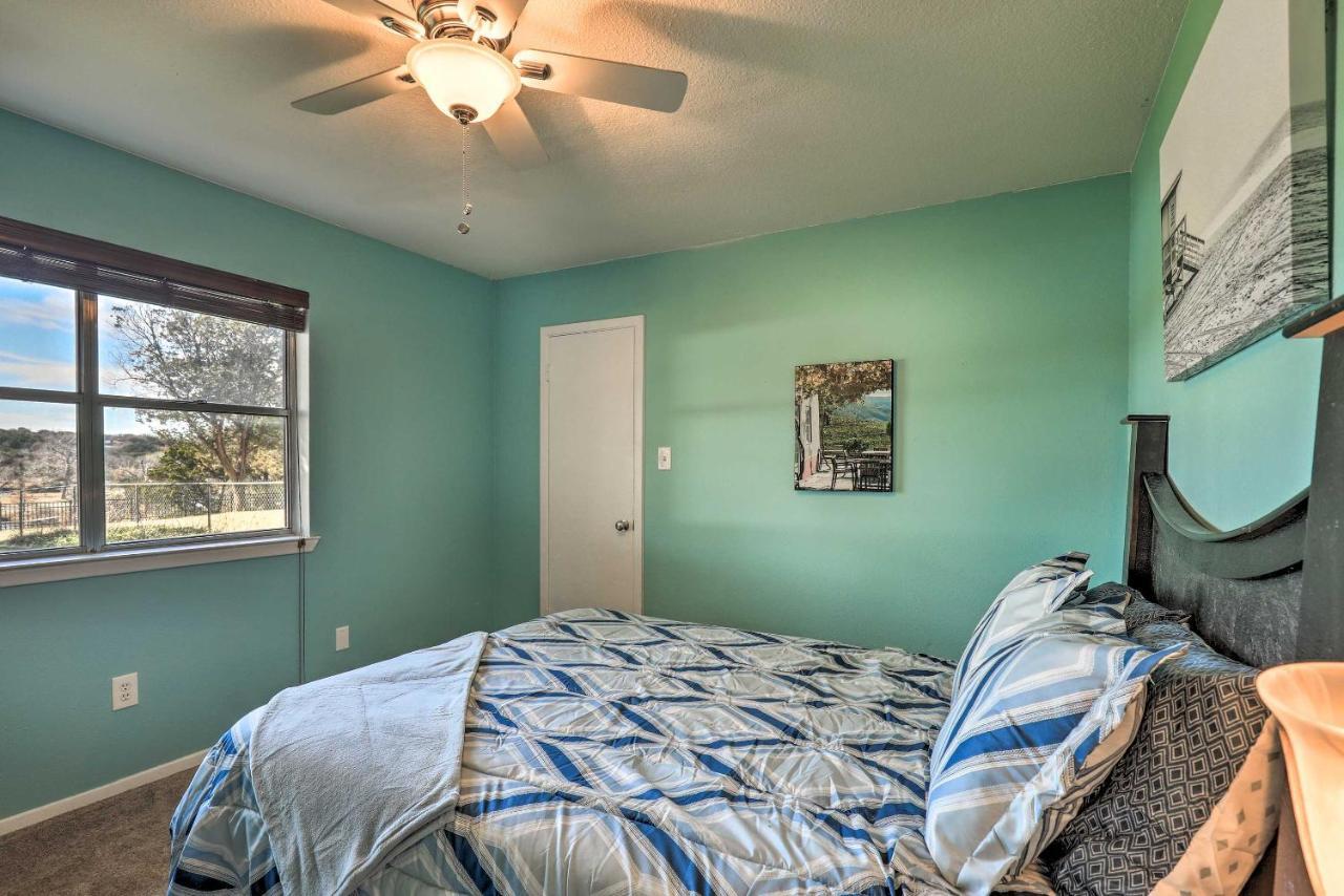 Granbury Getaway With Lake Views 2 Mi To Downtown! Bagian luar foto